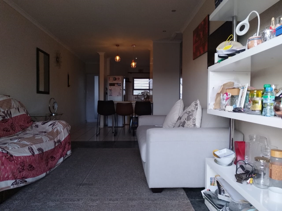 2 Bedroom Property for Sale in Goodwood Park Western Cape